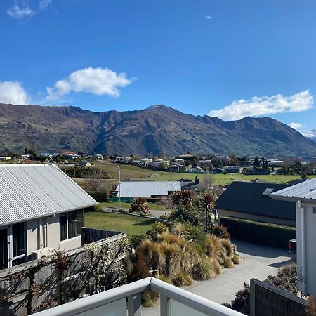 Stunning Bob Lee Place Villa วานากา ภายนอก รูปภาพ
